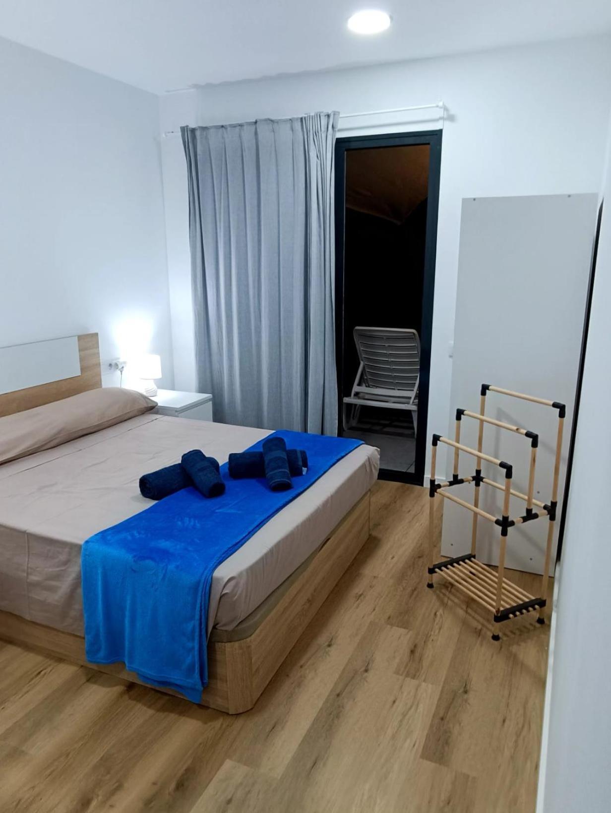 Fuerte Vibes Guest House In Corralejo Exterior photo