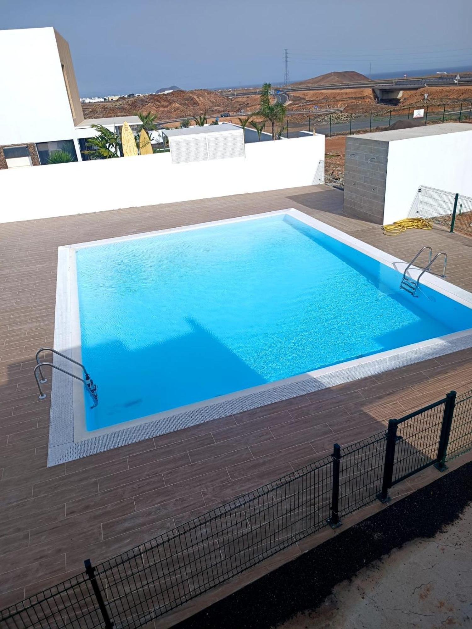 Fuerte Vibes Guest House In Corralejo Exterior photo